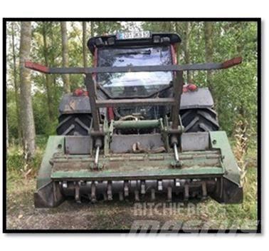 Plaisance BF500 Erdészeti Kotrók
