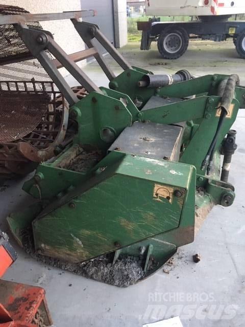Plaisance BF500 Erdészeti Kotrók