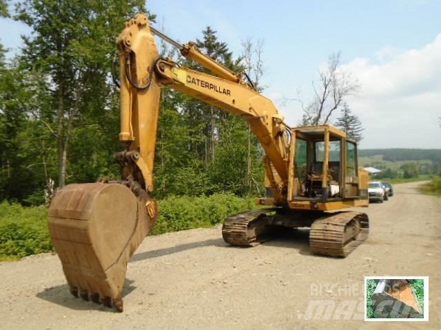 CAT 215 Lánctalpas kotrók