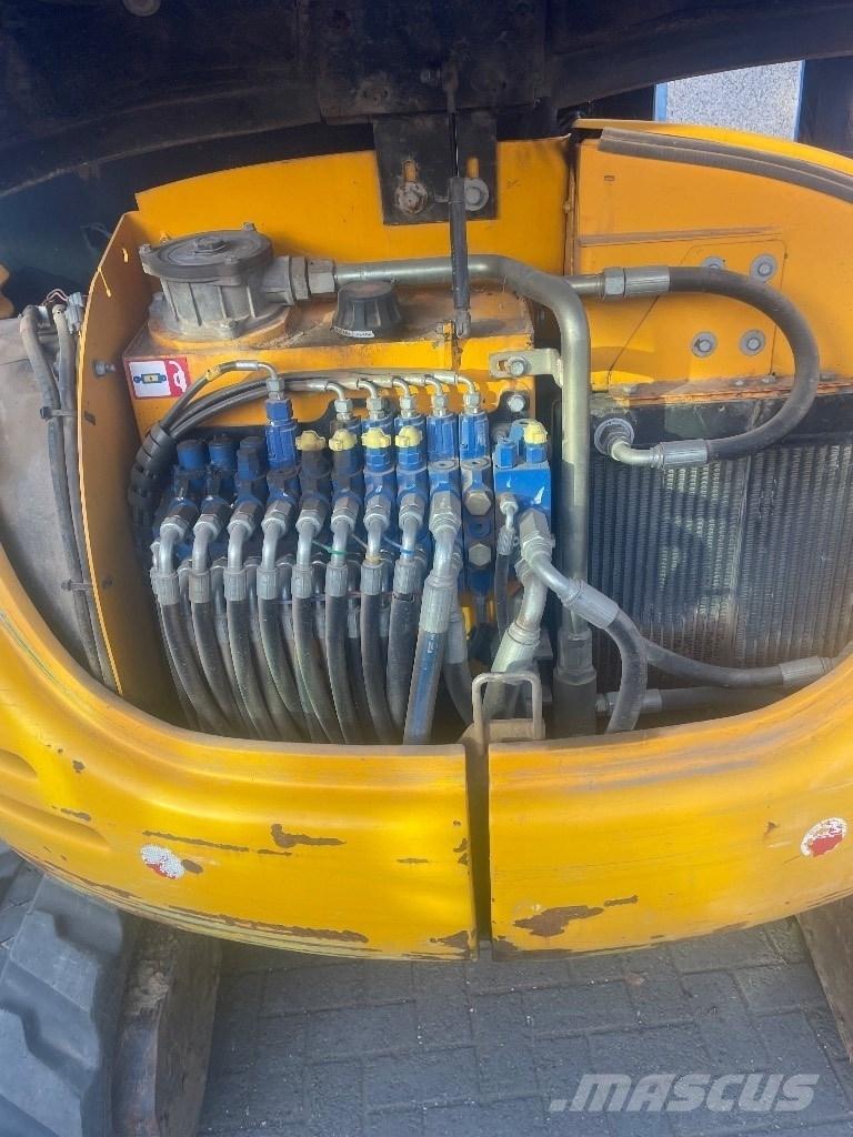 JCB 8060 Mini kotrók < 7t