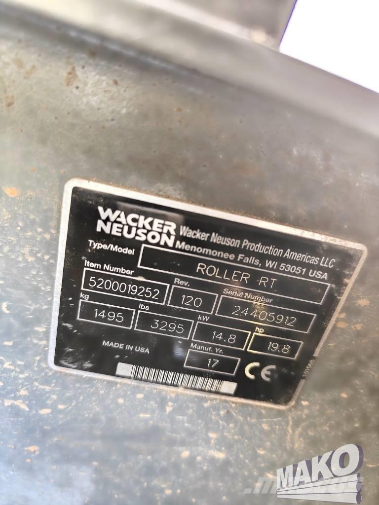 Wacker Neuson RTSC 3 Ikerdobos hengerek