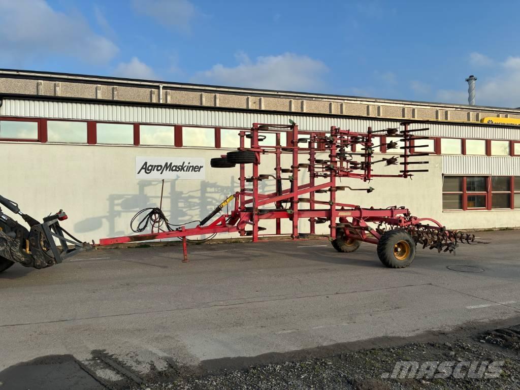 Väderstad Cultus CS Kultivátorok