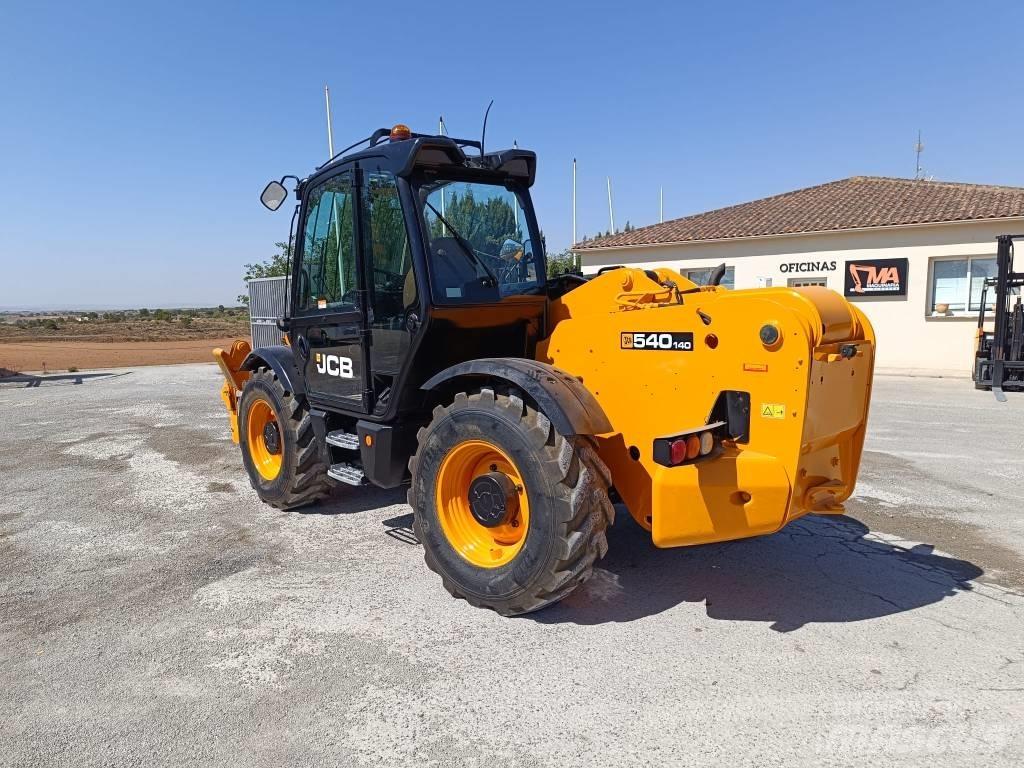 JCB 540-140 Teleszkópos rakodók