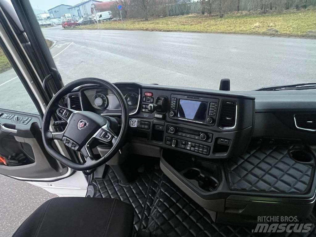 Scania R 410 Nyergesvontatók