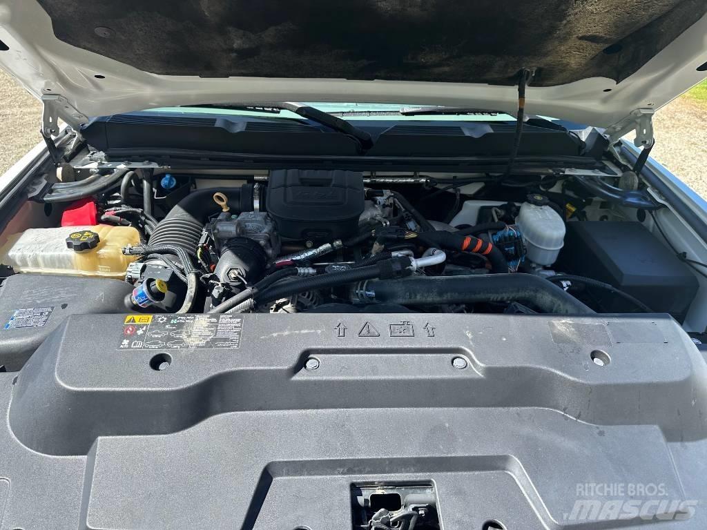 Chevrolet 2500 HD Kis teherszállító/Platós kocsi