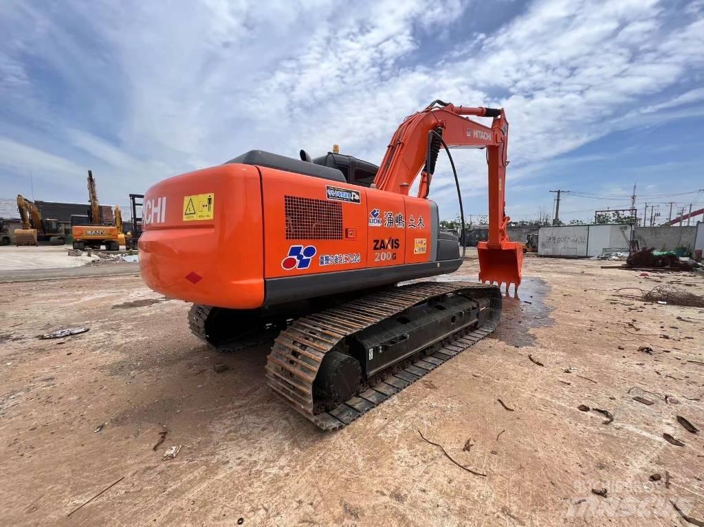 Hitachi ZX 200-6 Lánctalpas kotrók