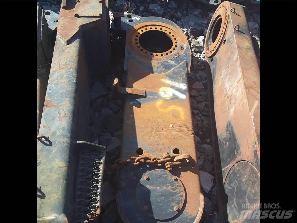 CAT 560 Pendelarm Váltók
