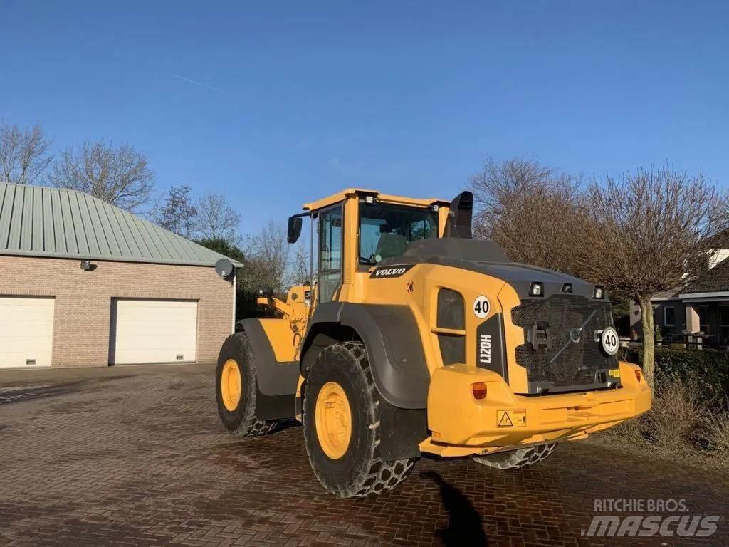 Volvo L120 H Gumikerekes homlokrakodók