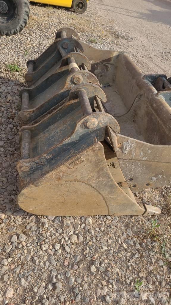 Neuson 75 Z 3 Közepes (midi) kotrók 7 t - 12 t