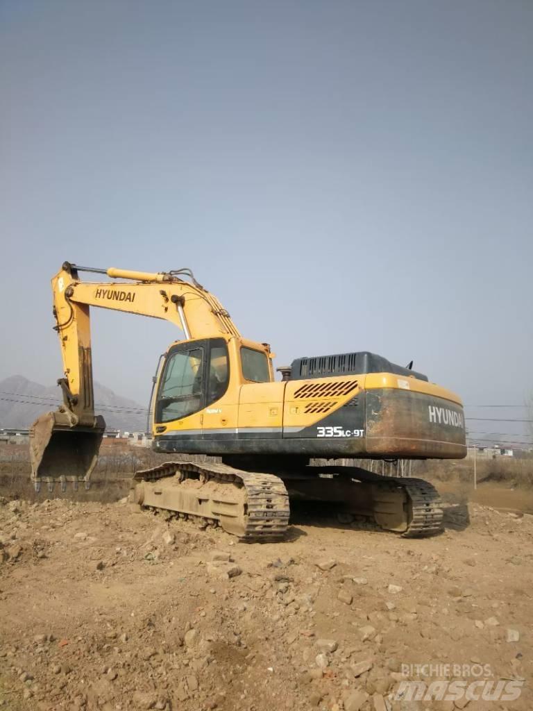 Hyundai 335lc-9s Lánctalpas kotrók