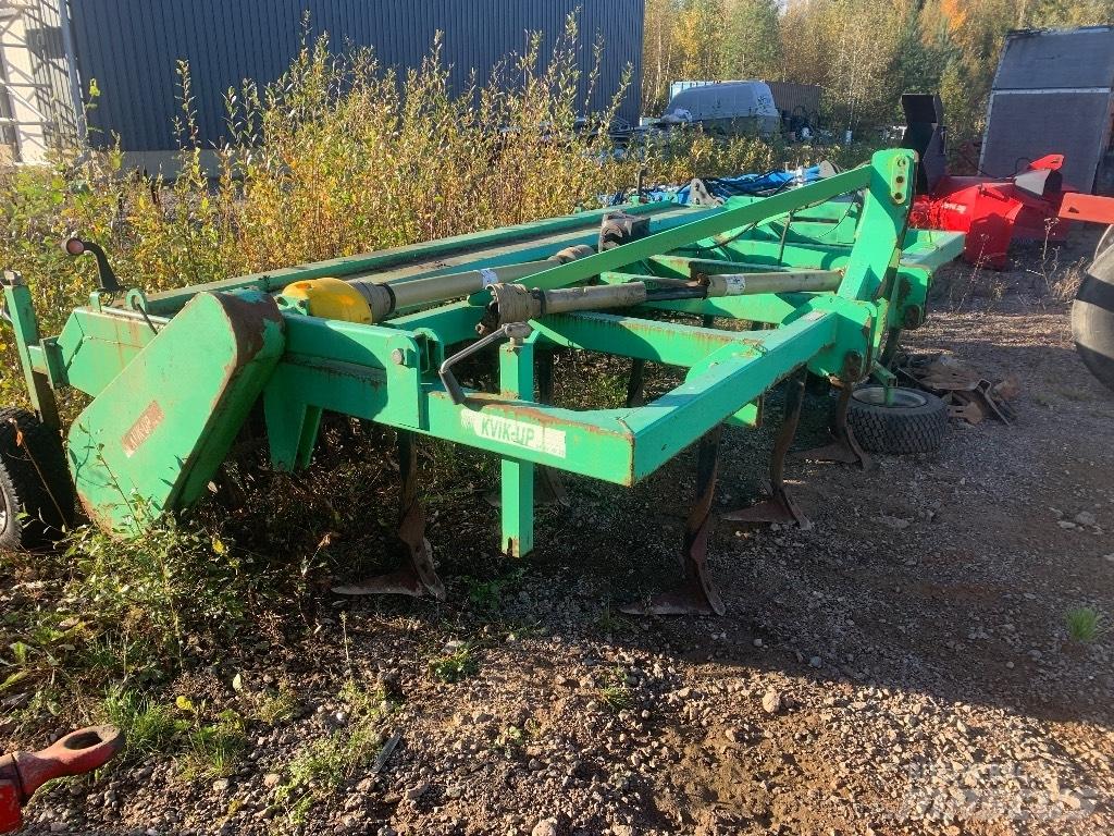  Kvik-up 4000 Kultivátorok