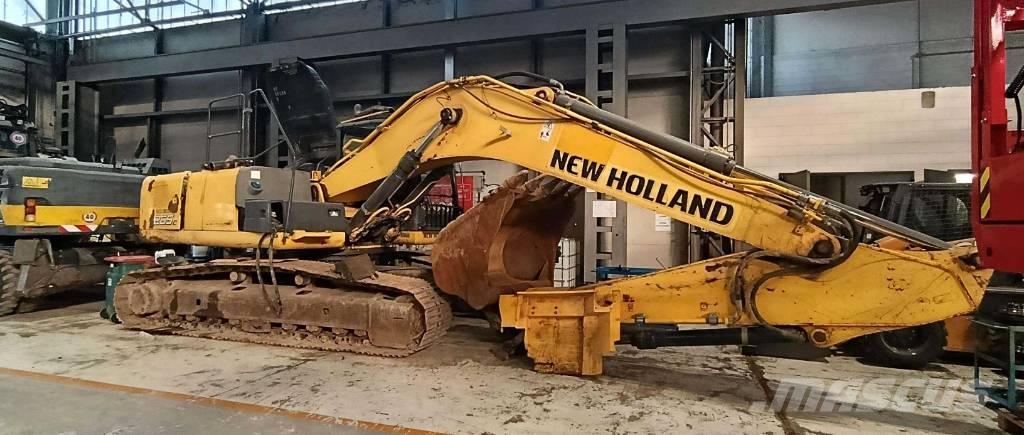 New Holland E 265 Lánctalpas kotrók