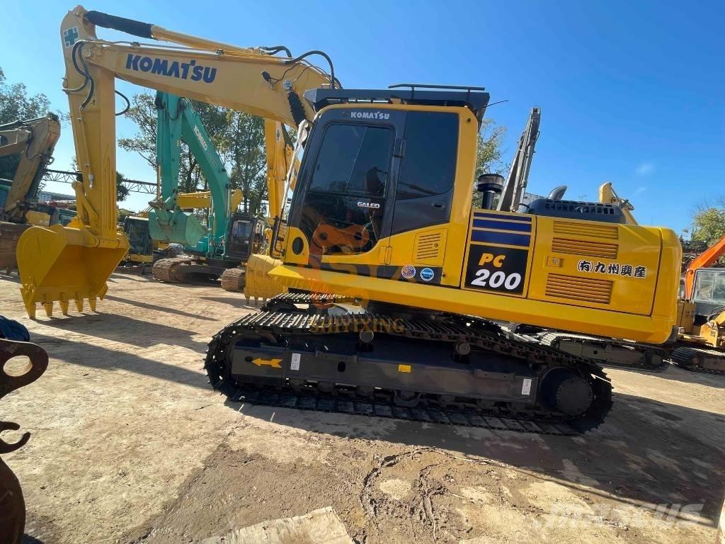 Komatsu PC 200-8 Lánctalpas kotrók