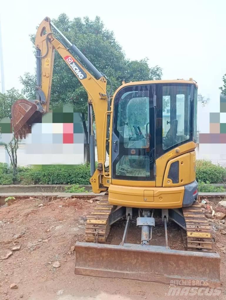 XCMG XE35U Mini kotrók < 7t