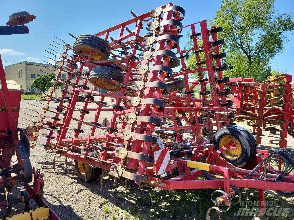 Väderstad NZA800 Kultivátorok