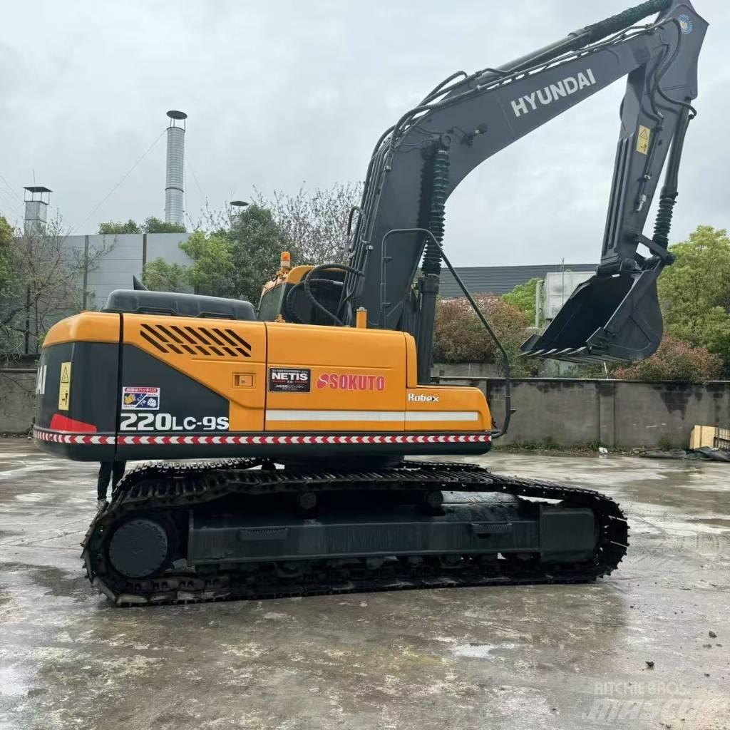 Hyundai R220LC-9S Lánctalpas kotrók