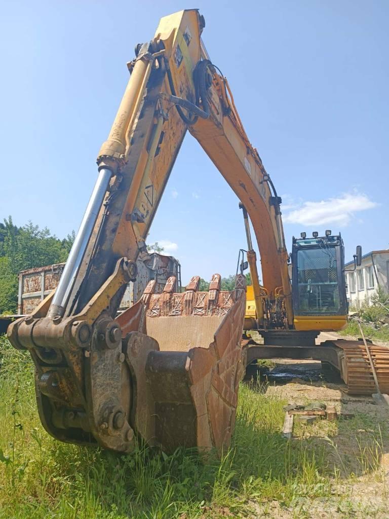 JCB JS 220 LS Lánctalpas kotrók