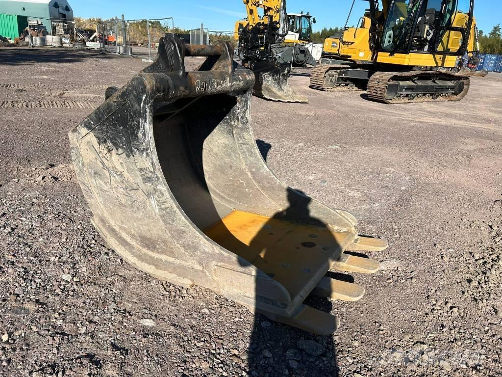 CAT 325 Lánctalpas kotrók