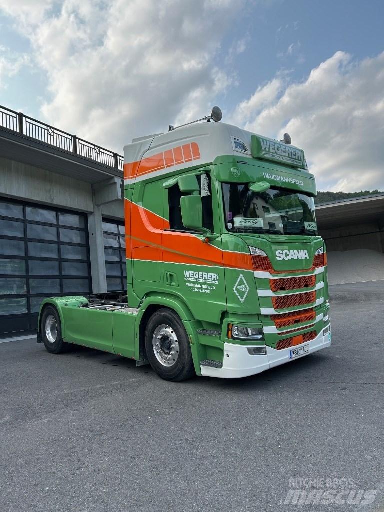 Scania R450 Nyergesvontatók