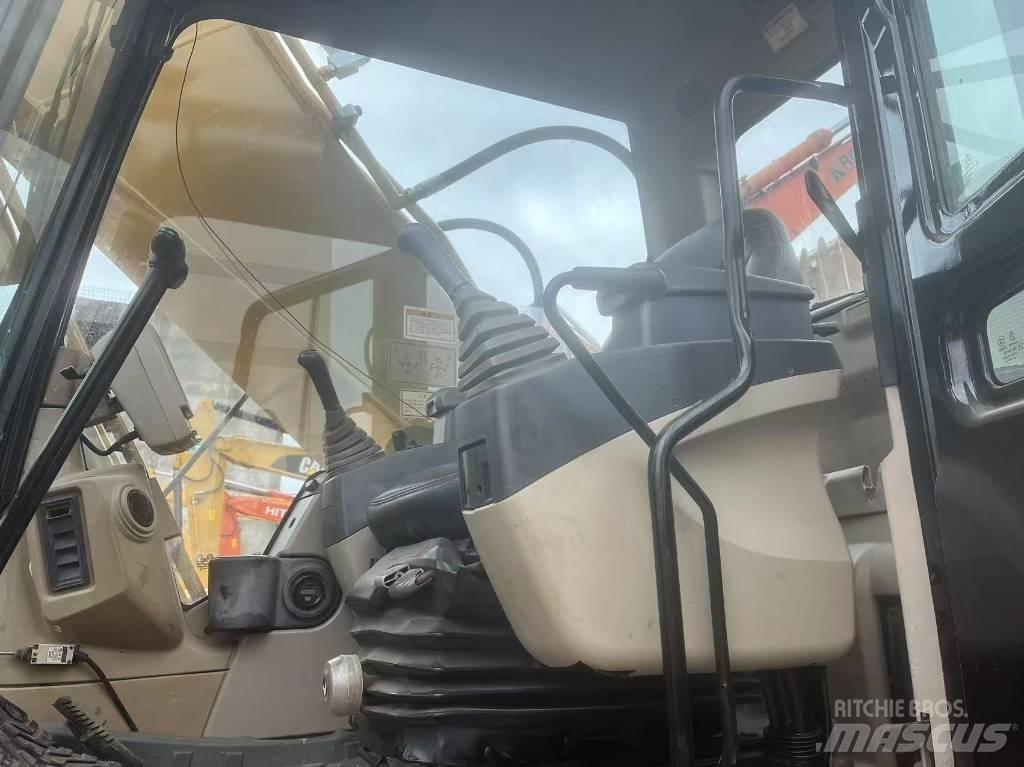 CAT 325C Lánctalpas kotrók