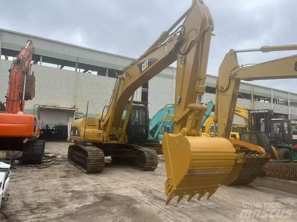 CAT 325C Lánctalpas kotrók