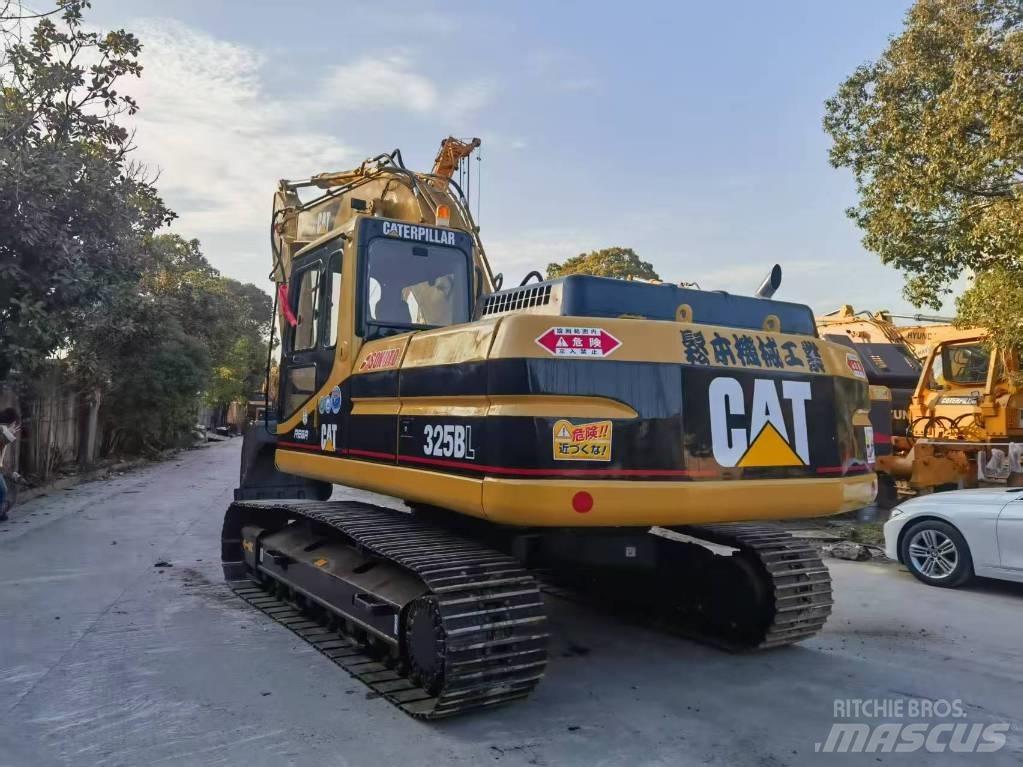 CAT CAT325B Hulladékkezelő gépek