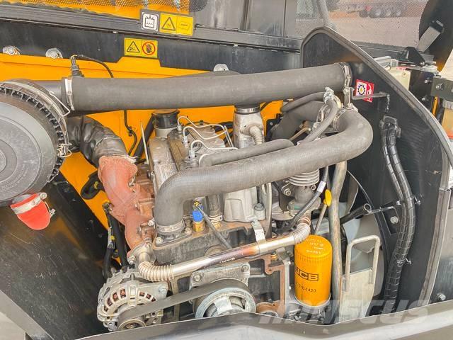 JCB 530-70 HI VIZ Teleszkópos rakodók