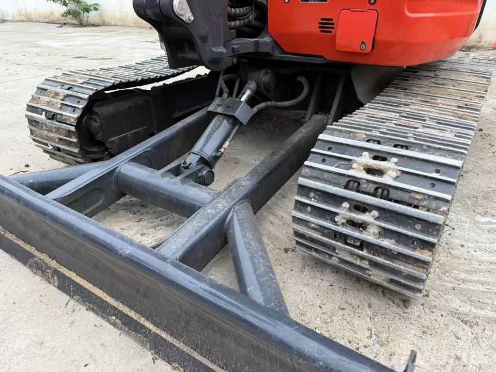 Kubota KX163 Mini kotrók < 7t