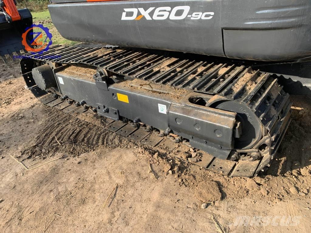Doosan DX 60 Mini kotrók < 7t