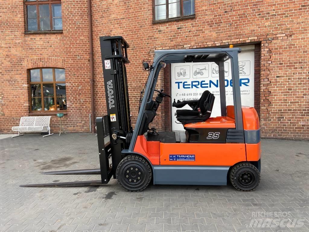 Toyota 7FBMF35 Elektromos targoncák