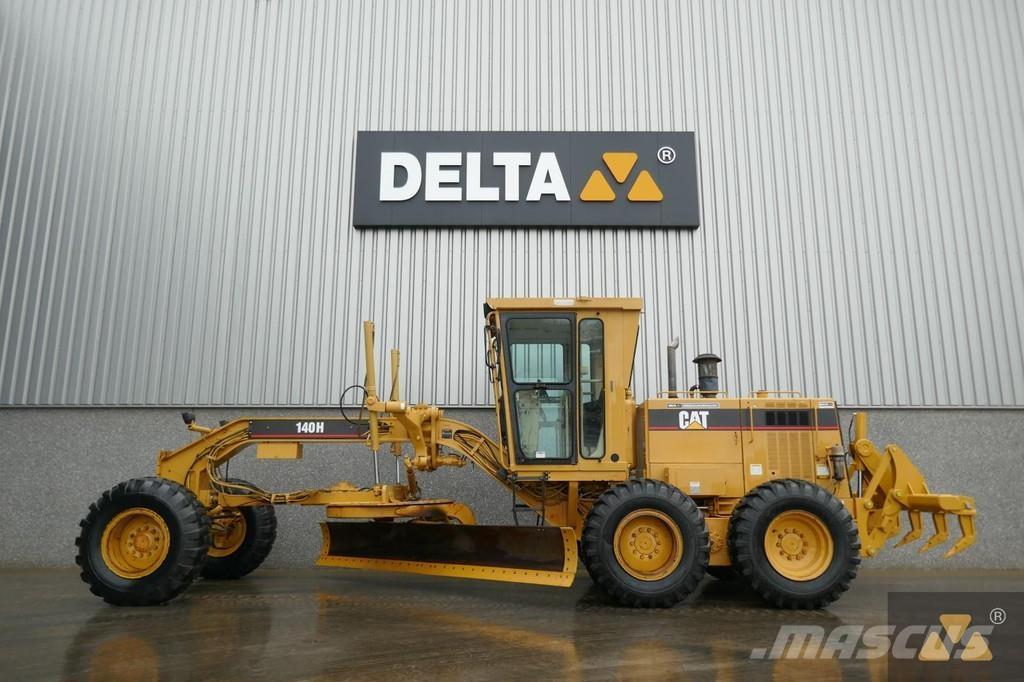 CAT 140H Ex-army Gréderek