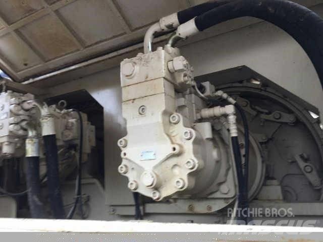 Terex HC 110 Lánctalpas daruk