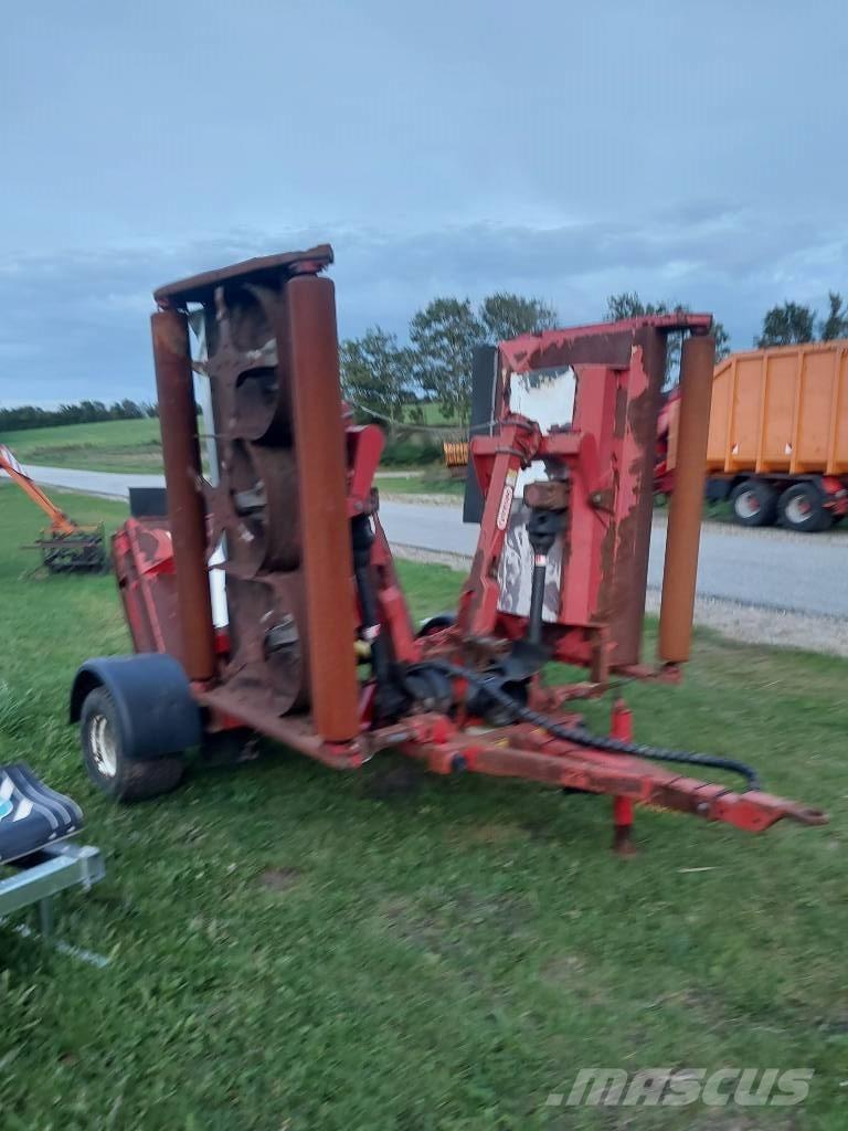 Trimax G2 493 DL Vontatott pázsitnyírók