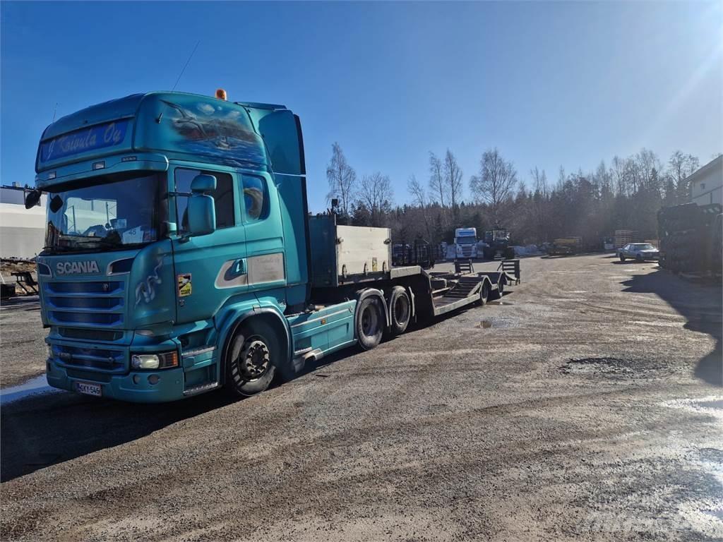 Scania R520 erdészeti gépszállító teherautók