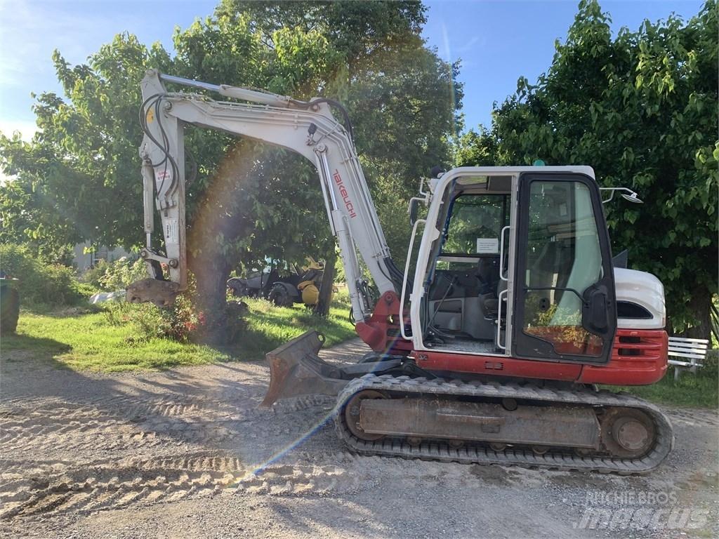 Takeuchi TB290 Mini kotrók < 7t