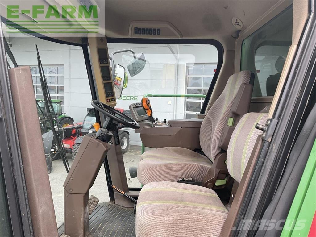 John Deere t560hm Kombájnok