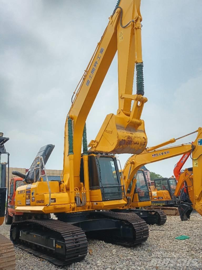 Komatsu PC 220-8 Lánctalpas kotrók