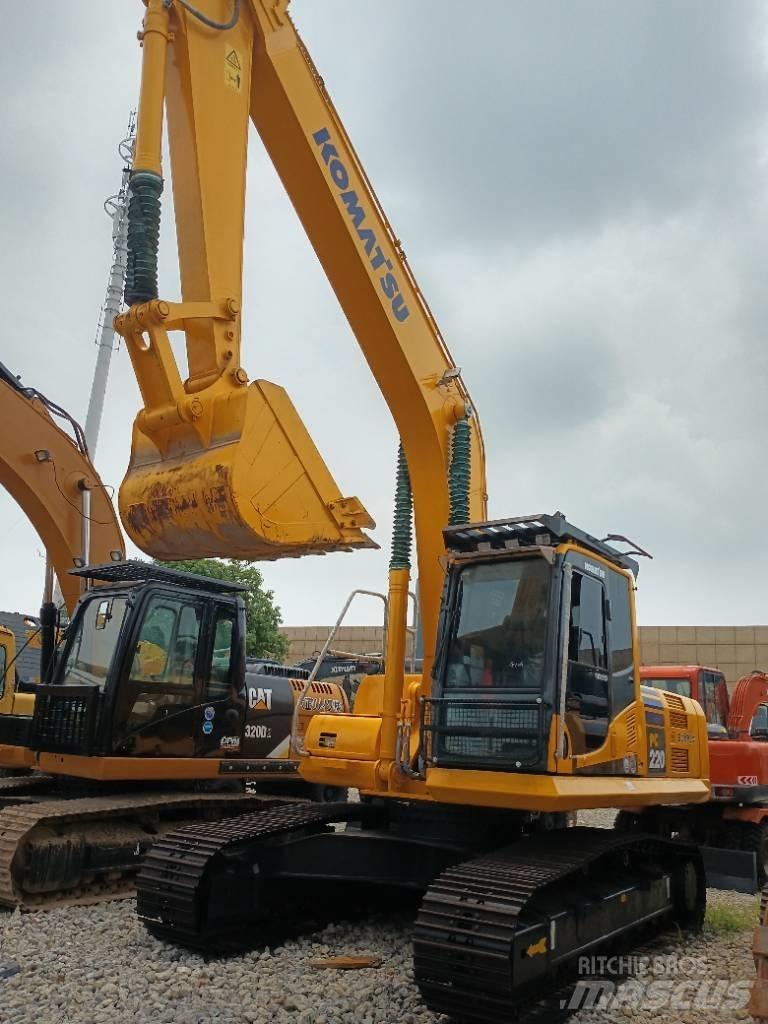 Komatsu PC 220-8 Lánctalpas kotrók