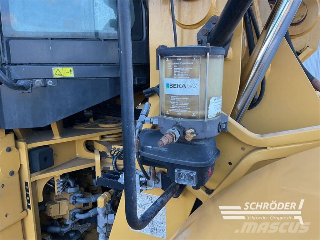  938 M Gumikerekes homlokrakodók