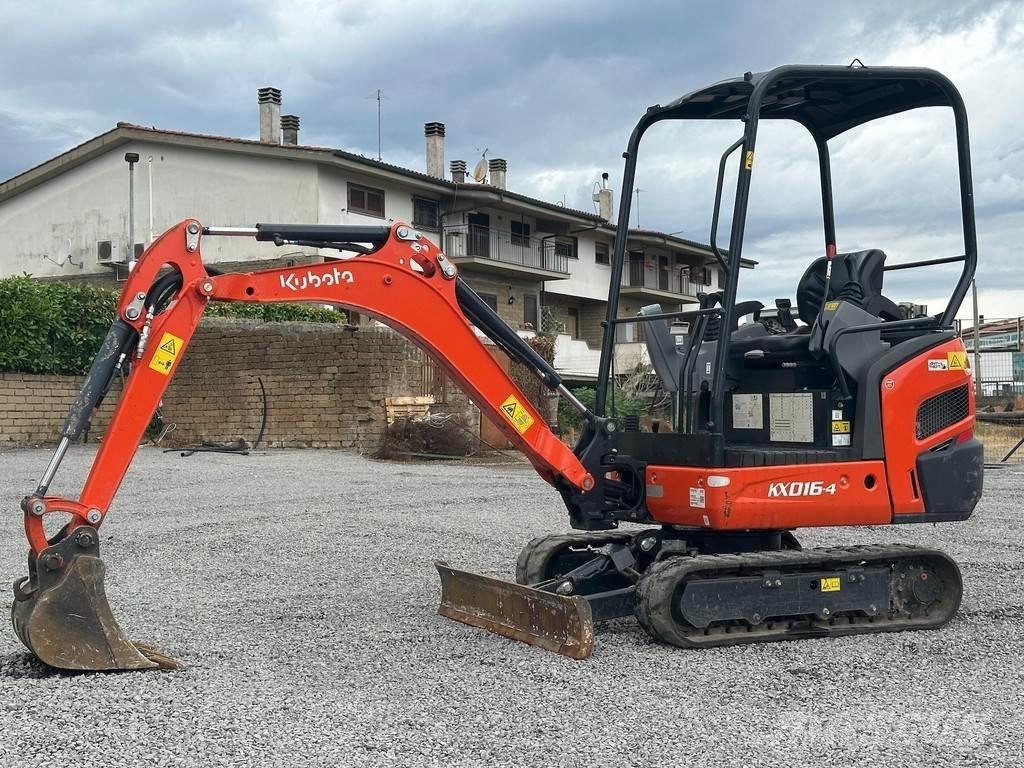 Kubota KX016-4 Mini kotrók < 7t