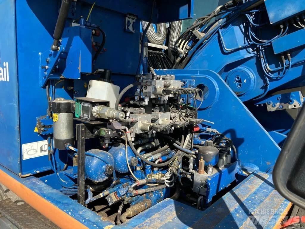 Atlas 160WSR Gumikerekes kotrók
