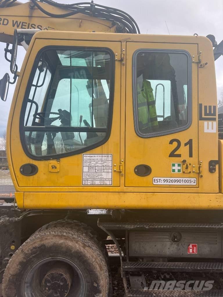 Liebherr A 900 C ZW Speciális kotrók