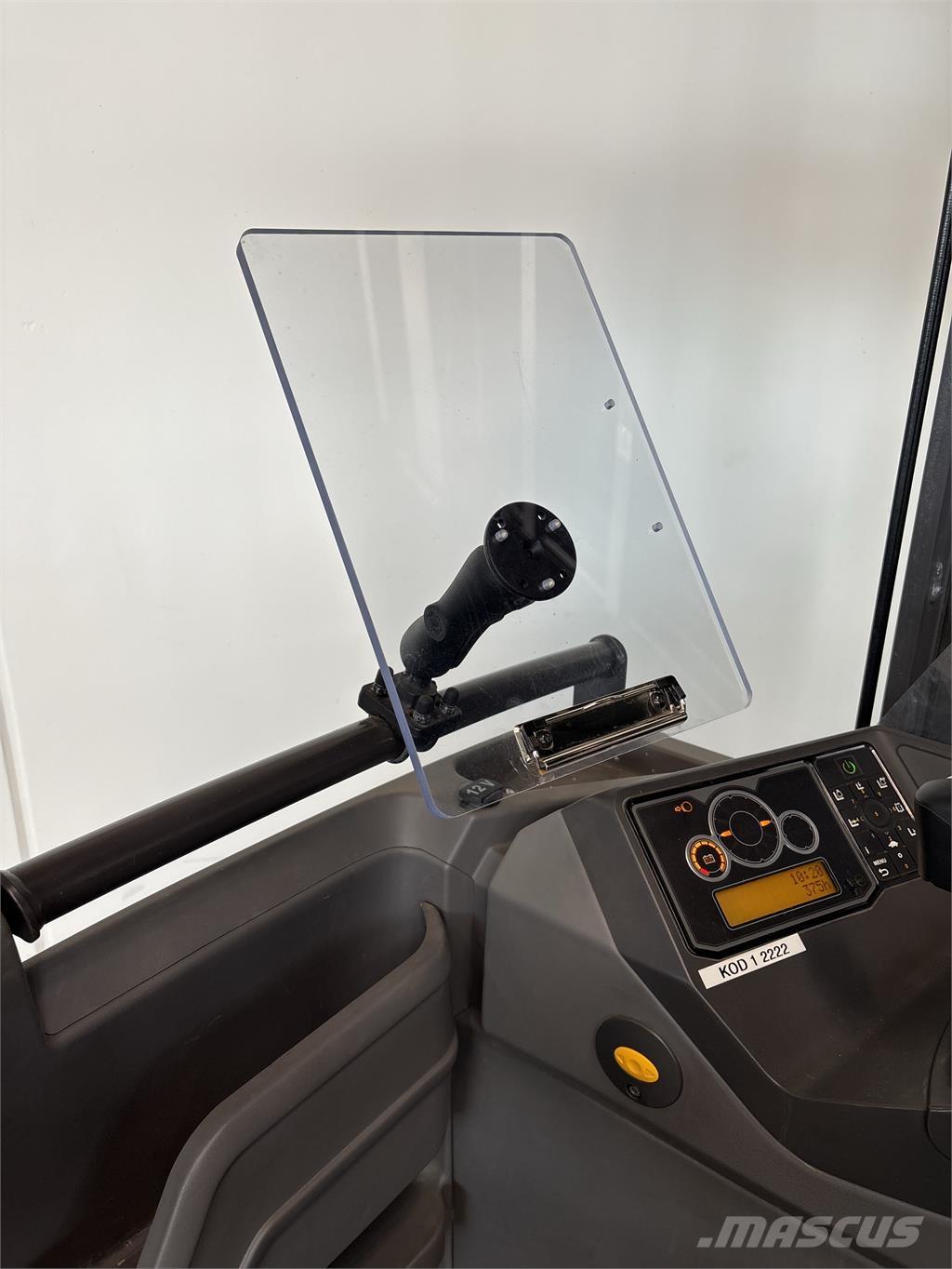 Atlet UMS160 Tolóoszlopos targonca