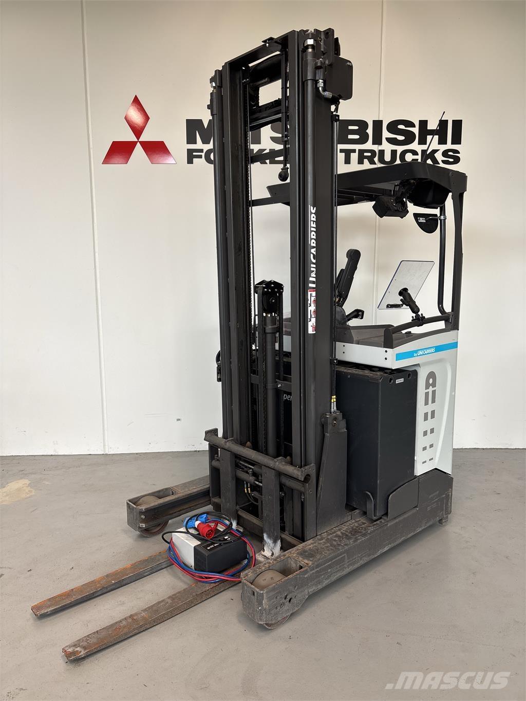 Atlet UMS160 Tolóoszlopos targonca