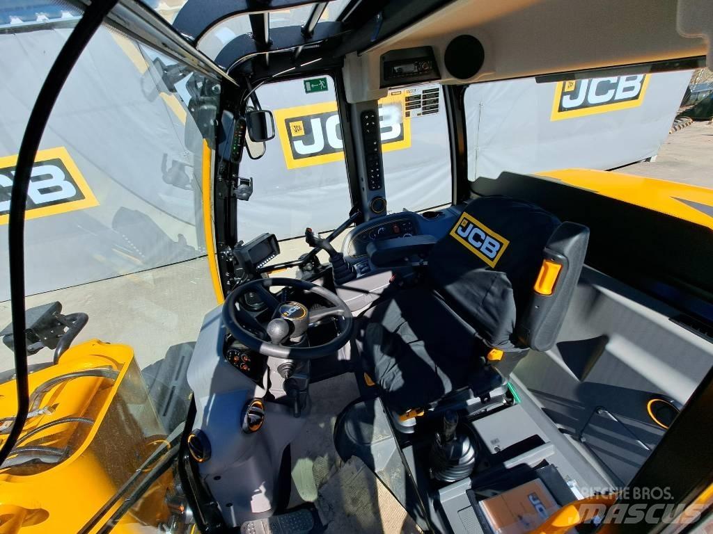 JCB TM320C SV Gumikerekes homlokrakodók