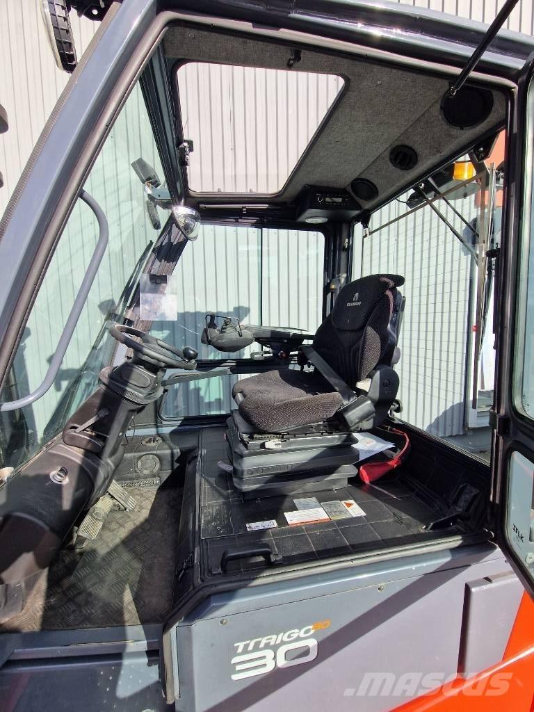 Toyota 8 FBMKT 30 Elektromos targoncák