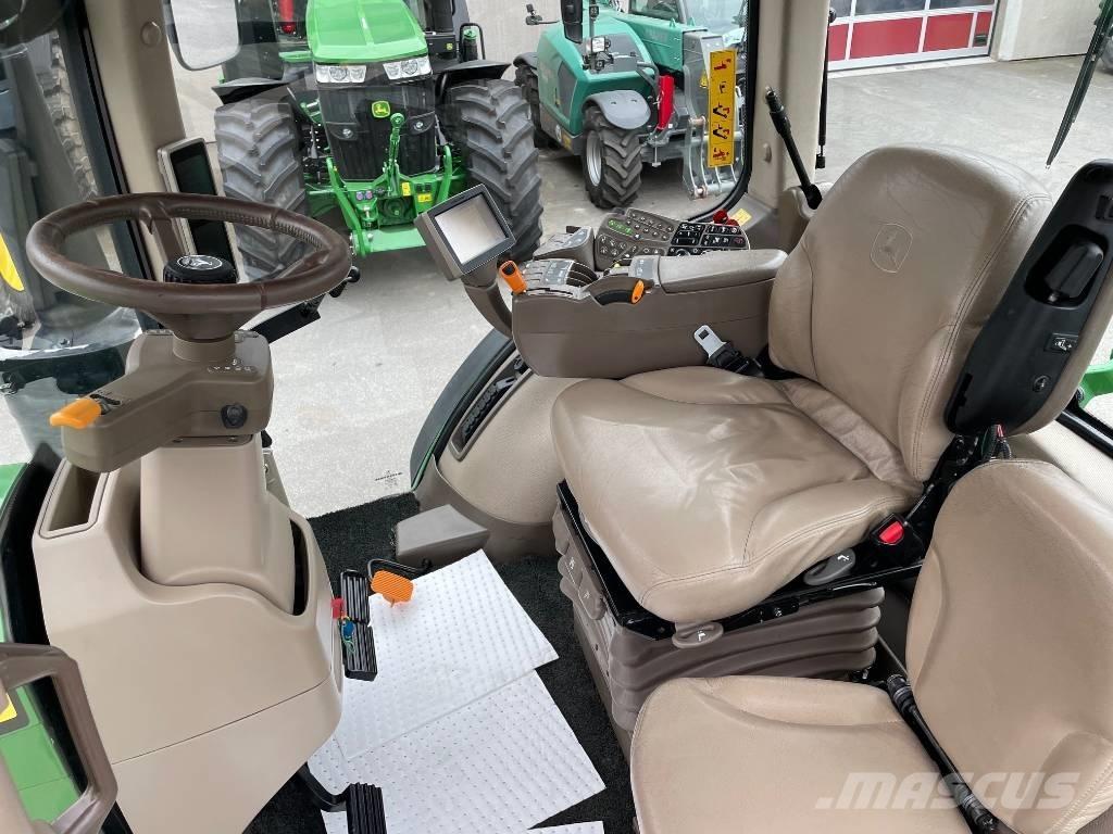 John Deere 8360 R Traktorok