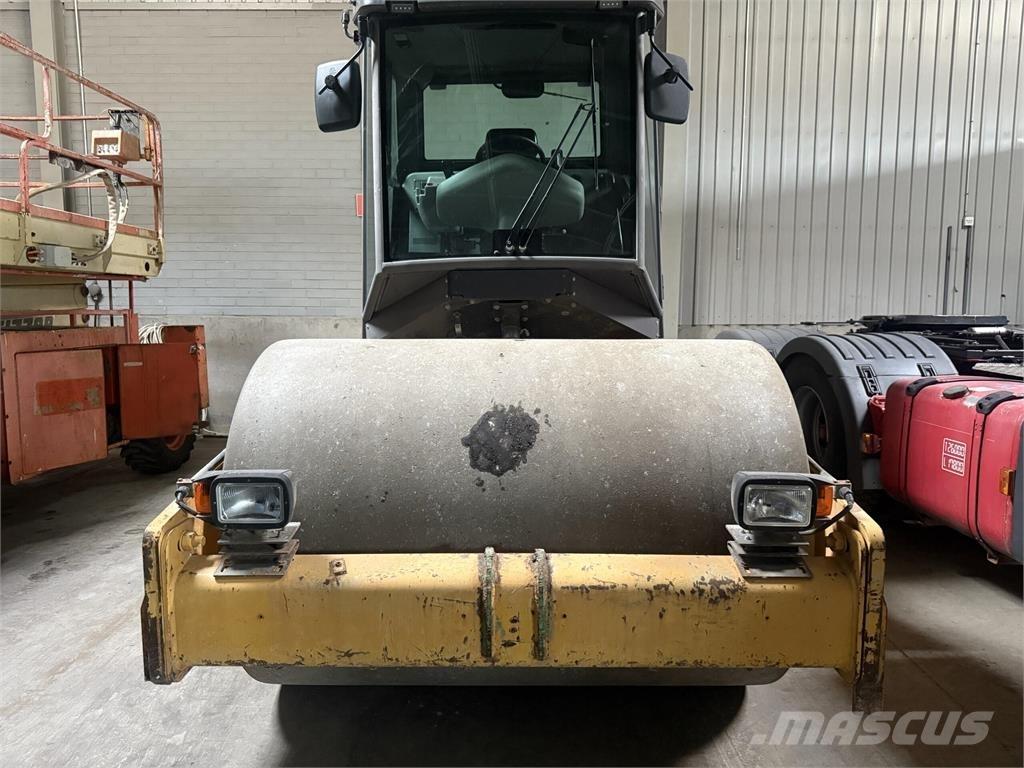 Volvo SD77 Egydobos hengerek