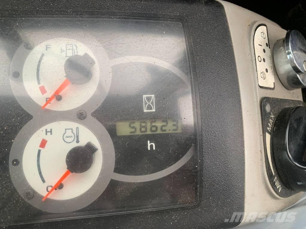 Komatsu PC 55 MR-3 Mini kotrók < 7t