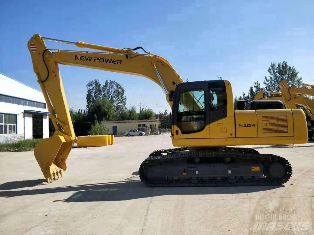 New Power NE225 Közepes (midi) kotrók 7 t - 12 t